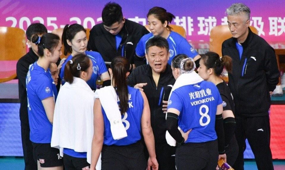 乐鱼体育入口-上海女排3-0击败江苏女排,时隔25年再夺女排超级联赛冠军