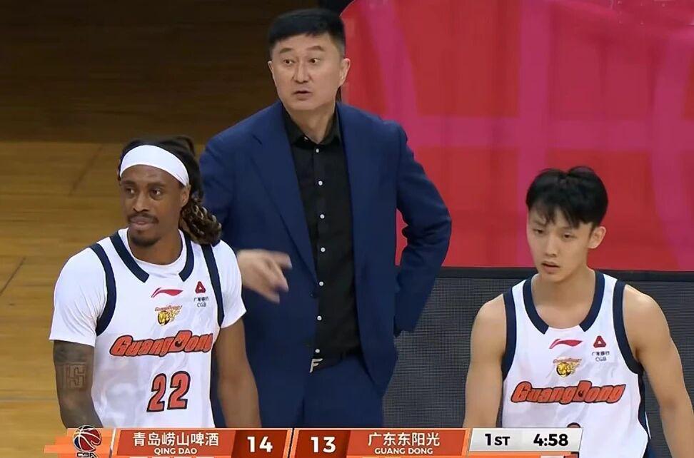 乐鱼体育官方-16分大逆转!广东男篮加时5分险胜青岛,麦考尔43分王洪泽22+8+4
